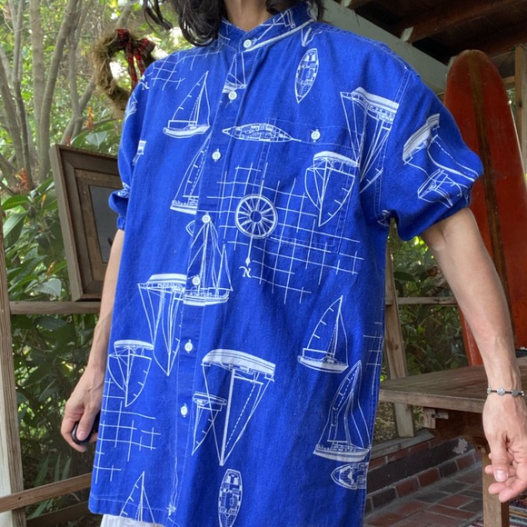 Reworked men’s Sun Country XL nautical blue and white print, short sleeve top. - Picture 8 of 10